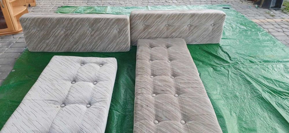 Poduszki materace przyczepa kemingowa kamper