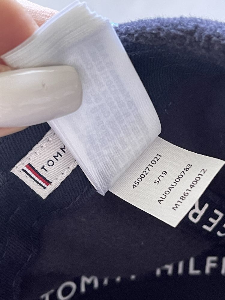 Nowa czapka dżokejka Tommy Hilfiger dla chłopca 8-12 lat