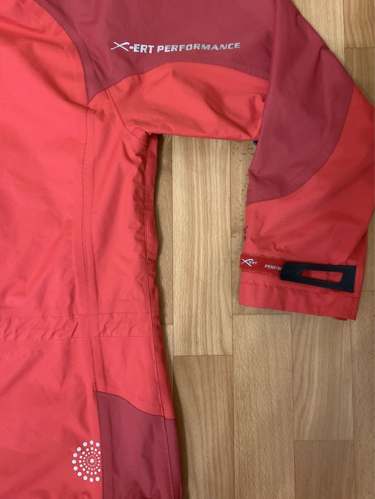 Куртка ветровка Regatta ( tnf ) outdoor gore-tex мембрана