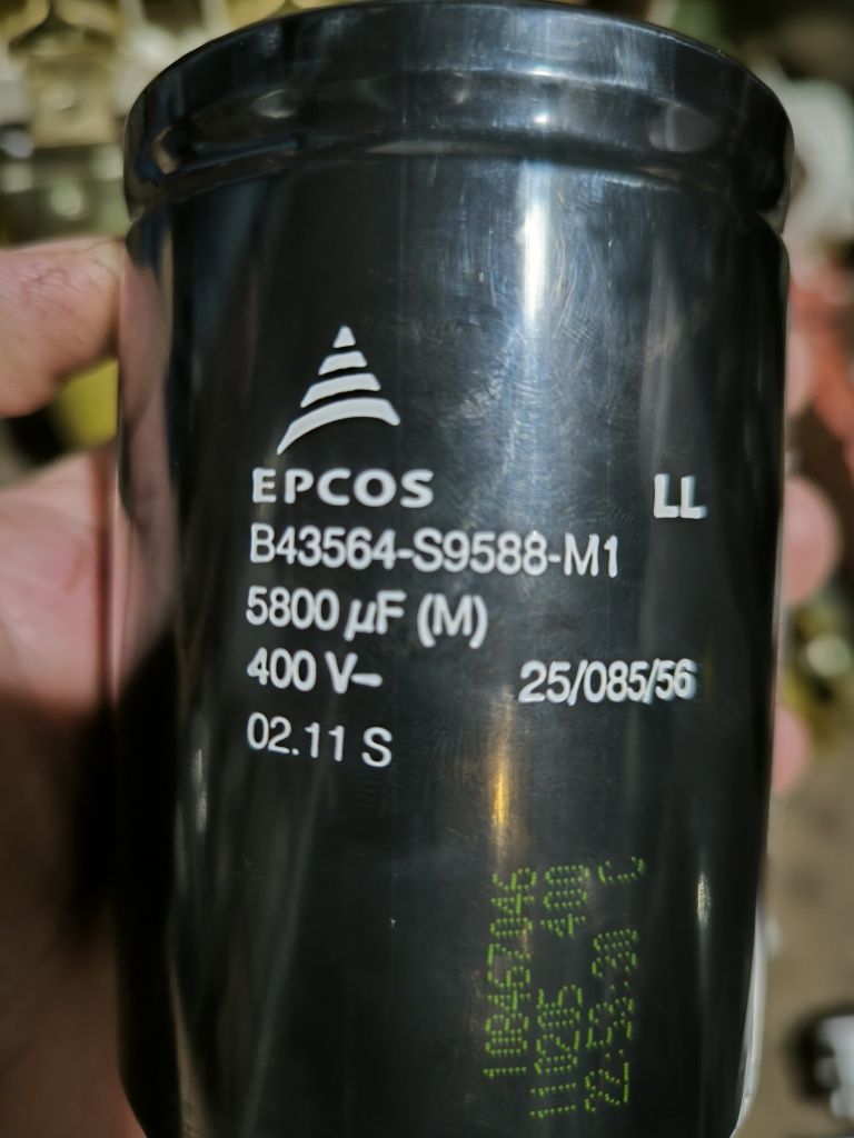 КОНДЕНСАТОР EPCOS, 5800 мкФ, 400 В B43564-S9588-M1