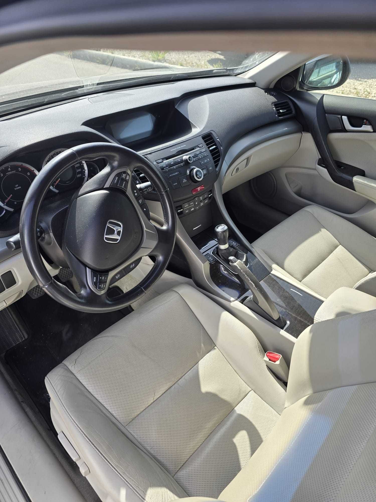 Carrinha Honda Accord Tourer 2.2
