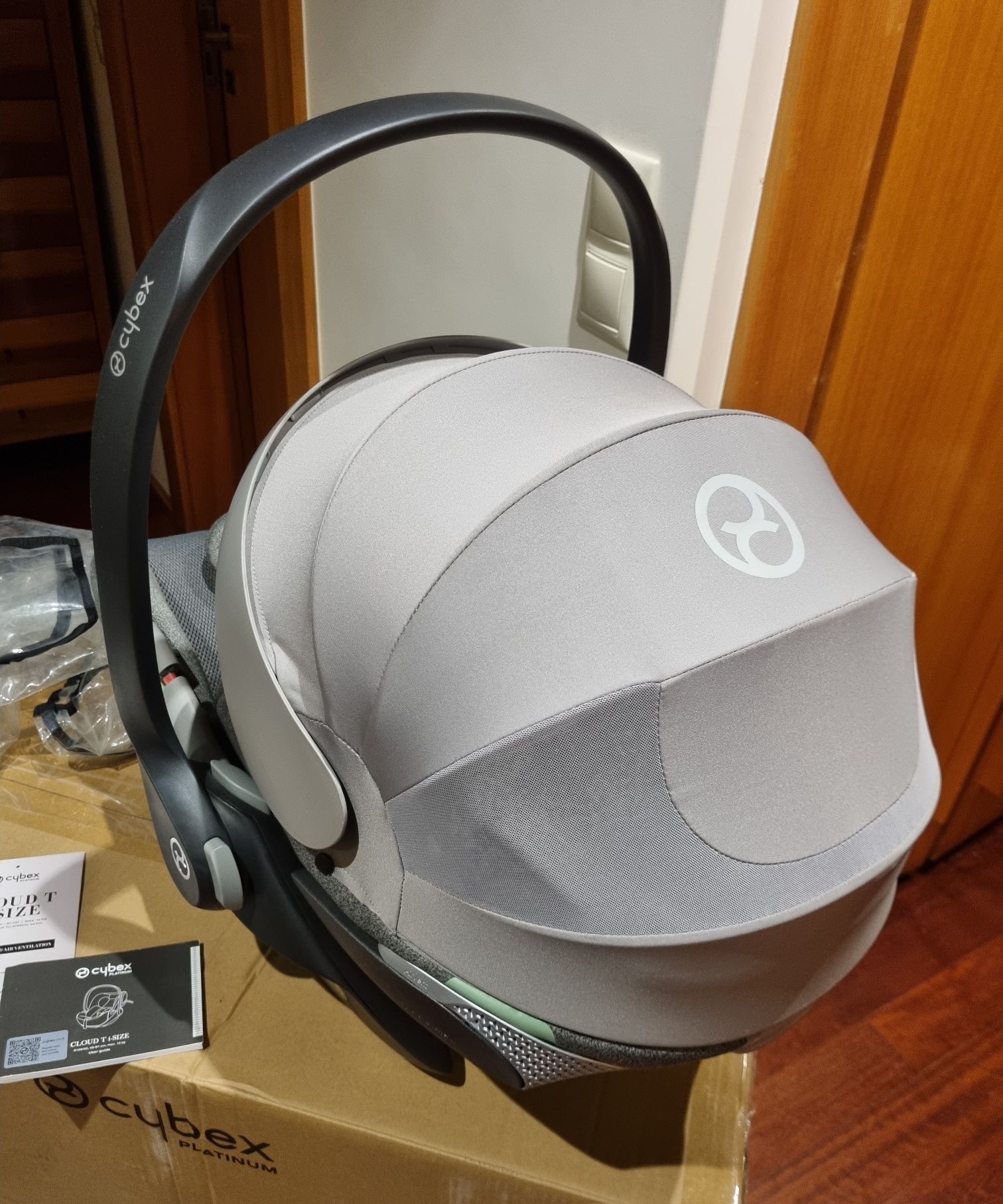 Cybex Cloud T i-Size Plus cinza cadeira auto babycoque bebé criança