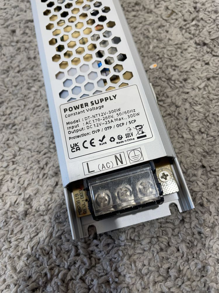 Sterownik Transformator do Oświetlenia LED 300W 25A 12V (9)