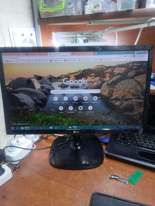 Монітор LG 22дюйми в хорошому стаані