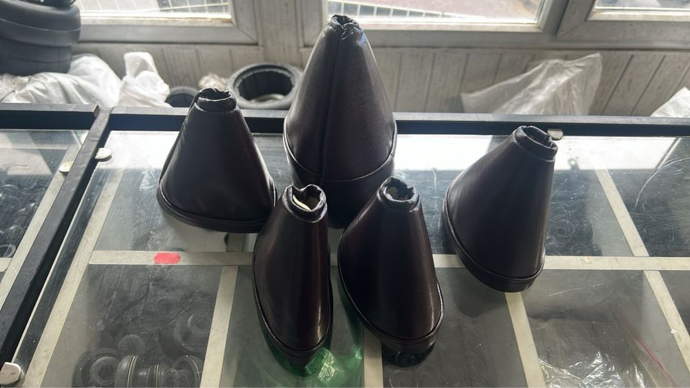 Продам чехлы рычагов т150