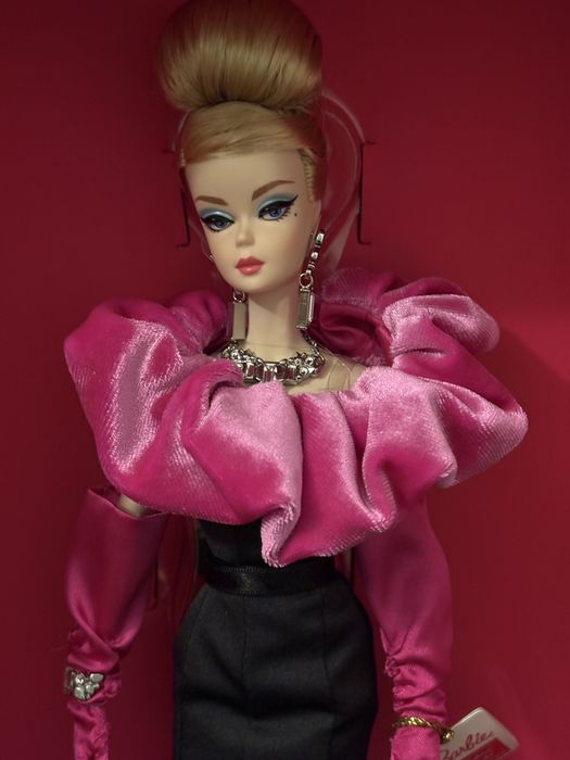 Kolekcjonerska Barbie Signature Silkstone Fashion nr2 HRM34