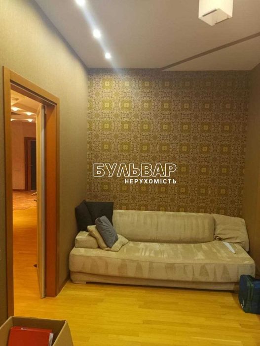 Сдам 4 к.кв  - 190 м2, Новострой, ЖК Азарин, Отакара Яроша 16-Б