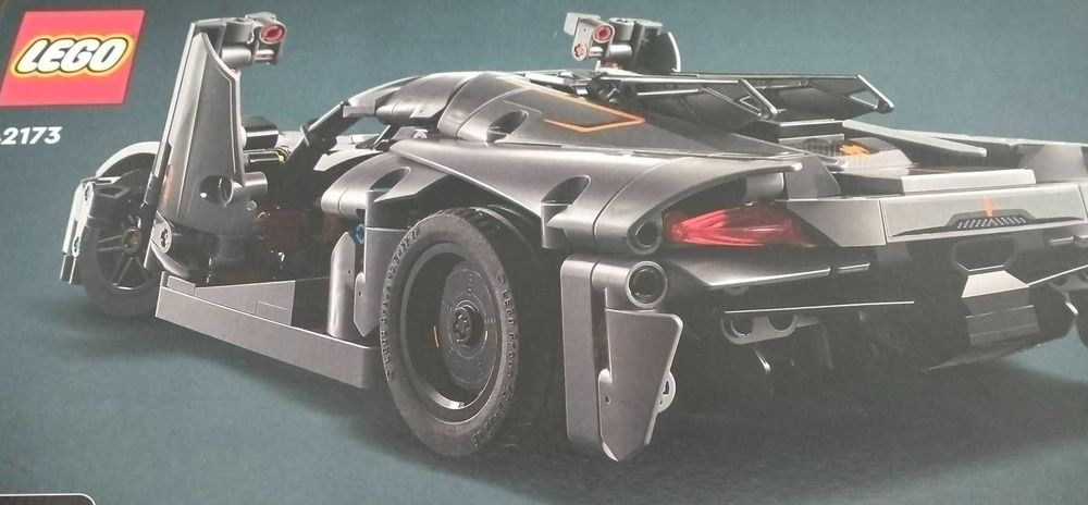 LEGO Technic szary hipersamochód Koenigsegg Jesko Absolut 42173