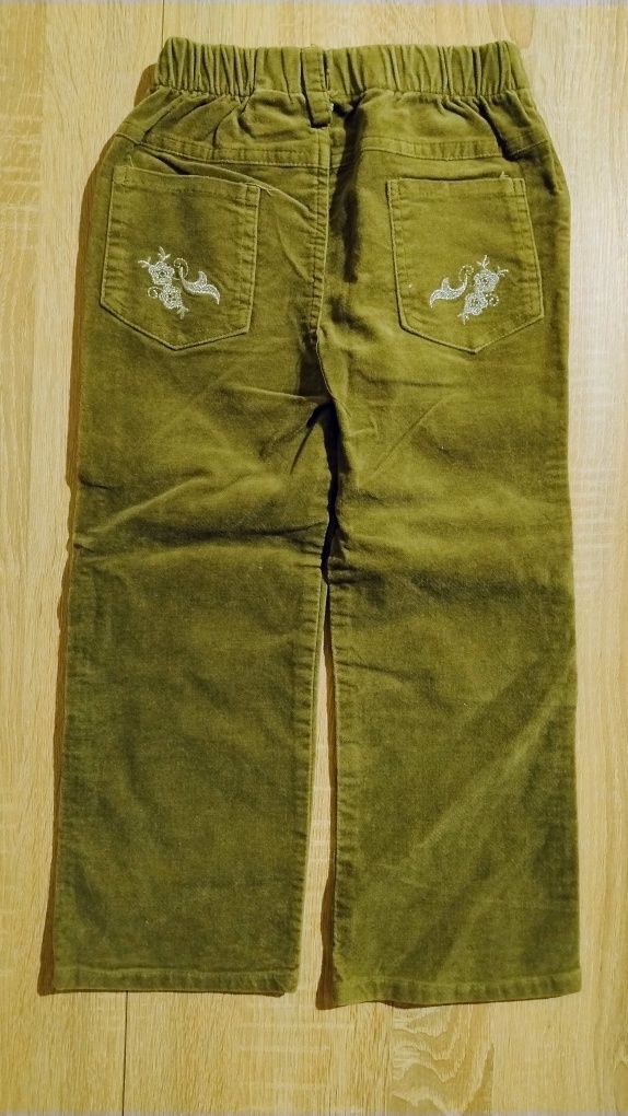 Długie spodnie dla dziewczynki r.104 (NOWE)