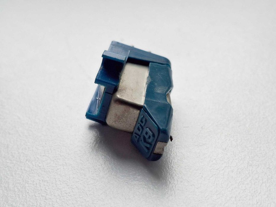 Головка звукоснимателя ADC K9 (made in USA)  ( сломана игла !)