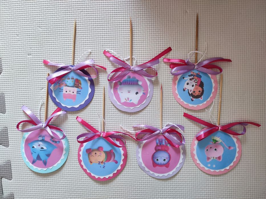 Dekoracje urodzinowe, ozdoby koci domek gabi