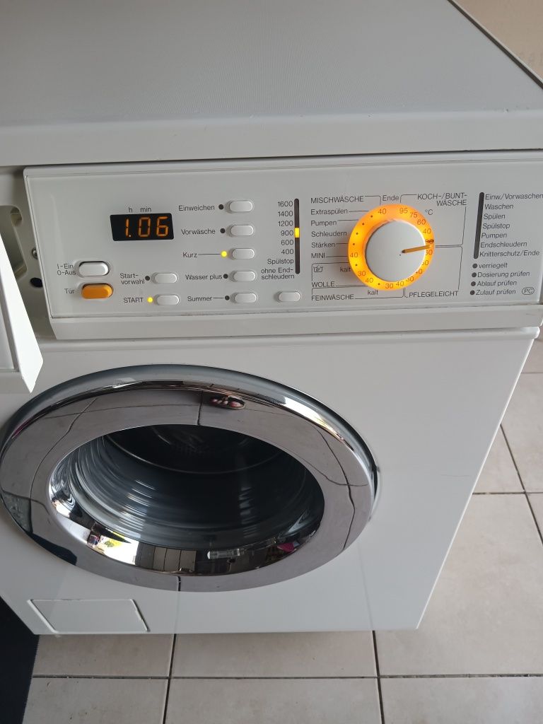 Pralka MIELE Novotronic W 986