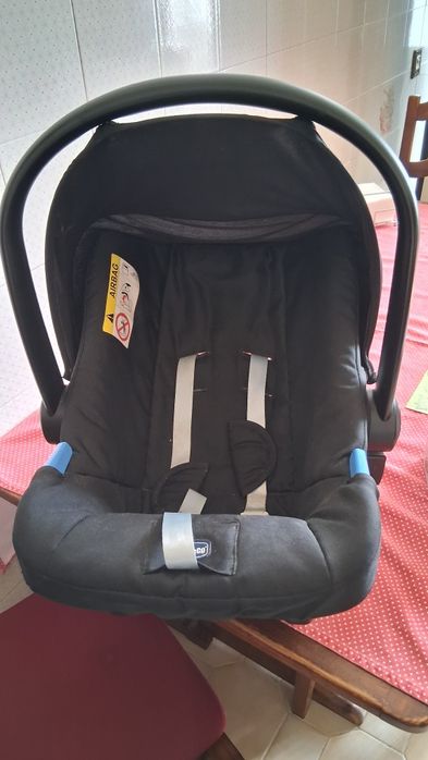 Cadeirinha de bebé (ovinho)