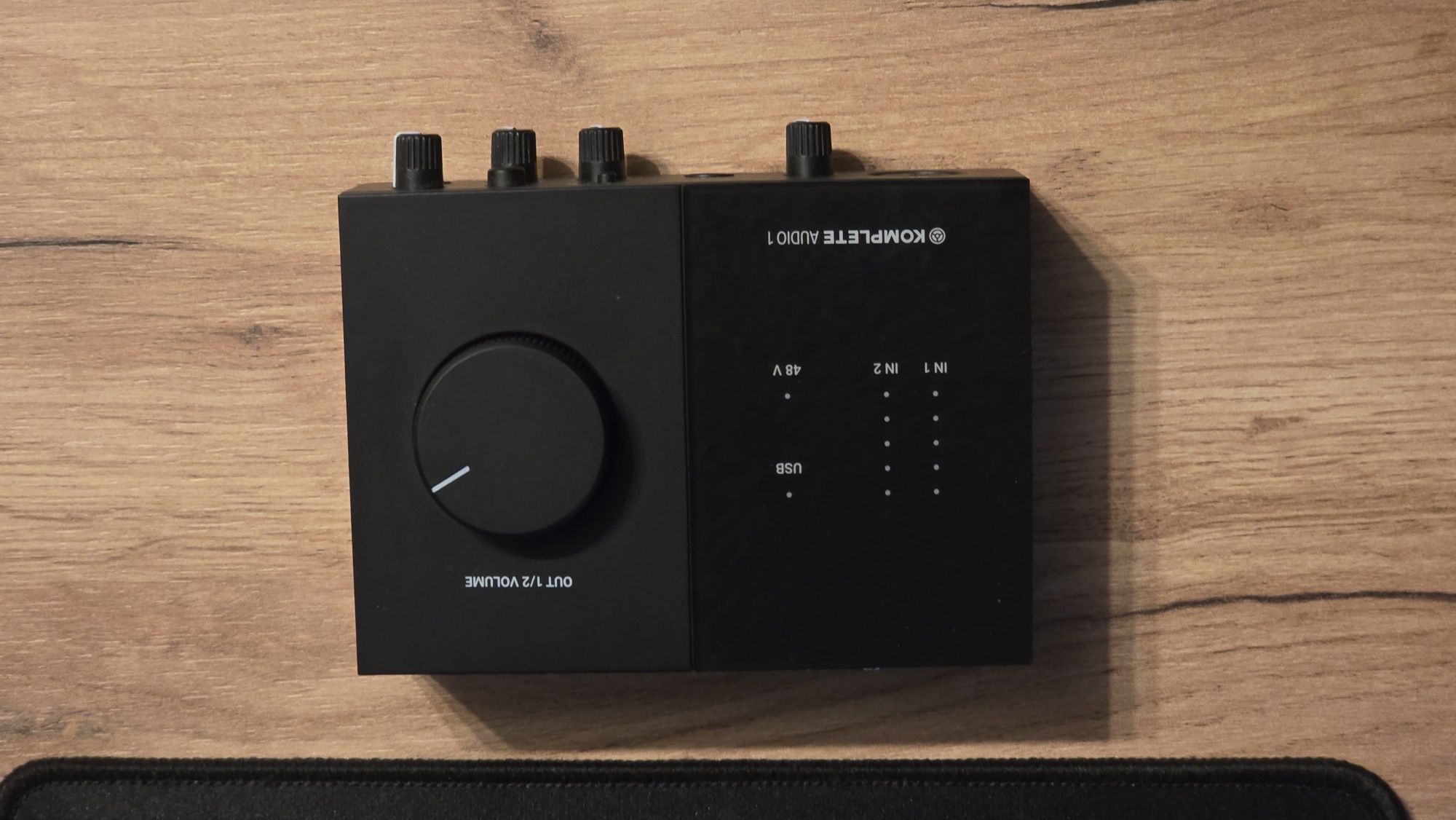 Komplete Audio 1 Interfejs Audio