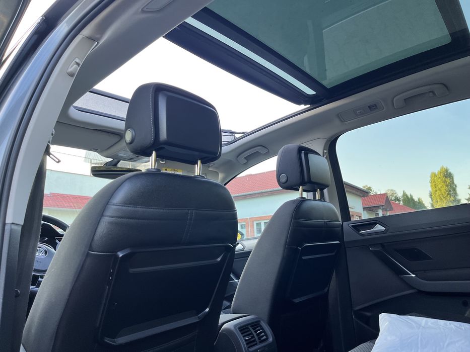 Volkswagen Touran 2.0 tdi DSG high line panorama led 2016r.