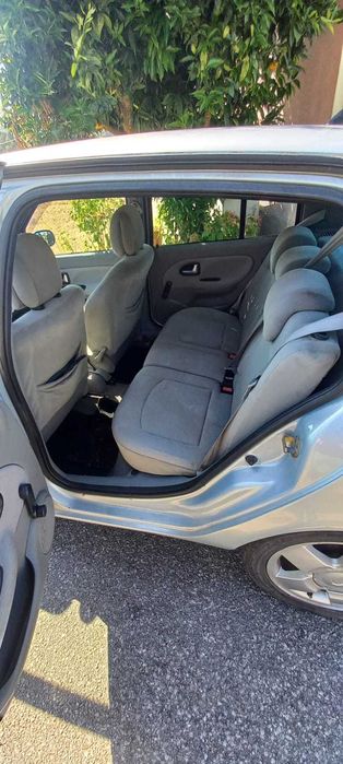 Renault Clio 1.4 16V
