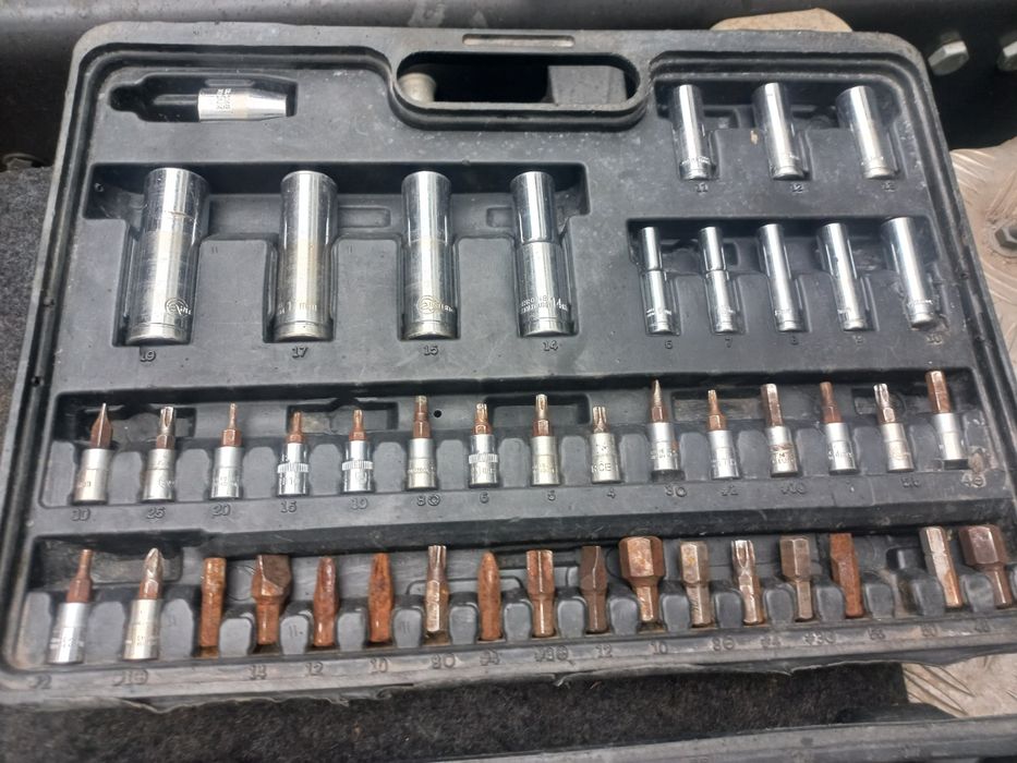 Набор инструментов Intertool 108