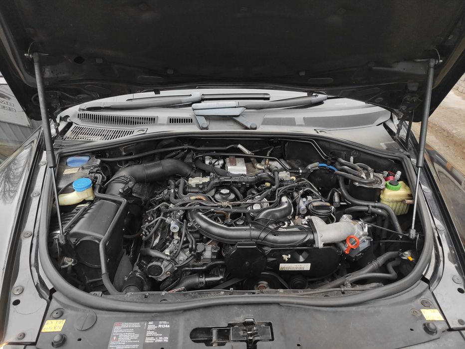 Розборка Volkswagen Touareg 2003-2010 Разборка Туарег Двигун