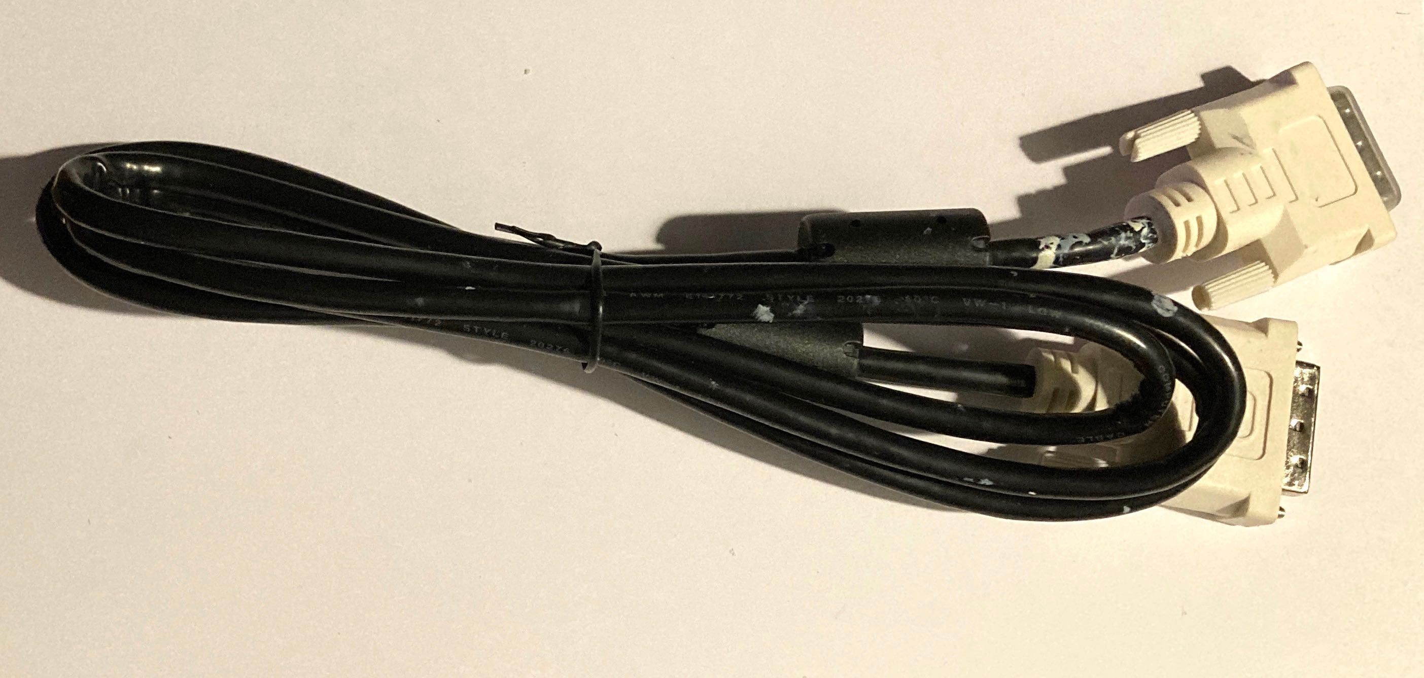 Kabel sygnałowy monitora VGA DVI DVI 1,8m