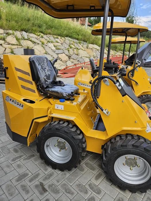 MINI ŁADOWARKA KRÜGER XKL 480Z 950 kg, AŻ 28 funkcji KOOP , B&S