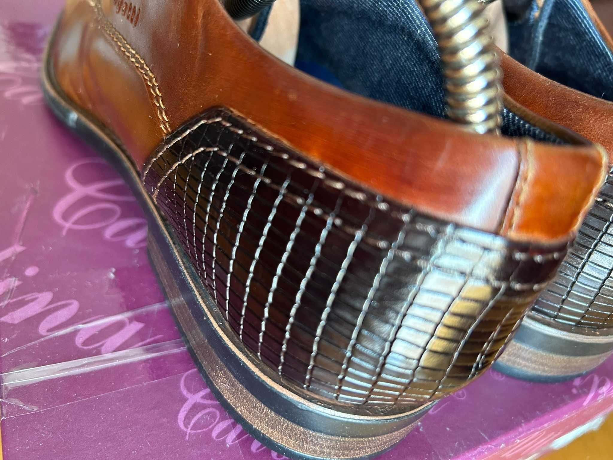 nowe eleganckie buty marki Bugatti r. 42