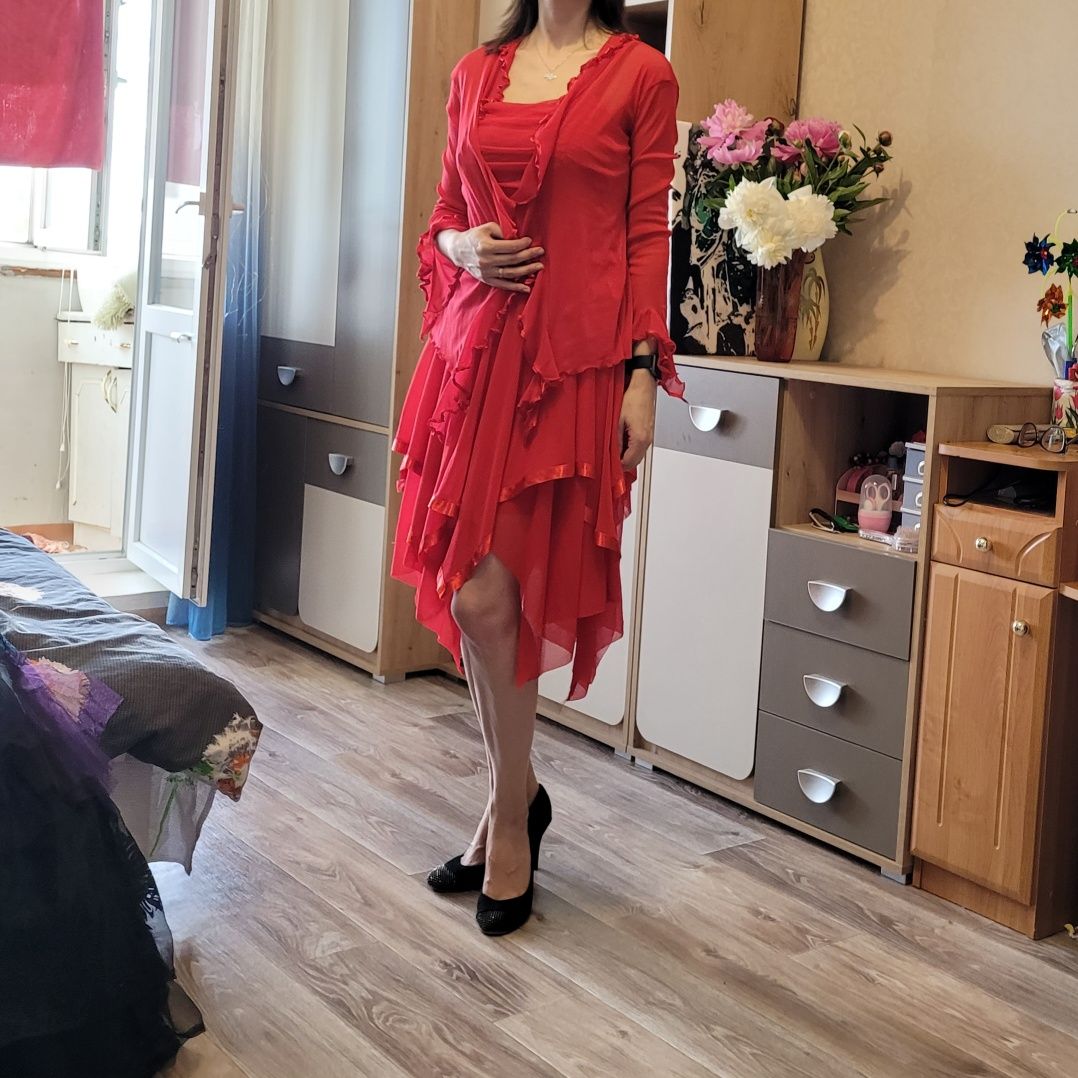 Платье красное женское S