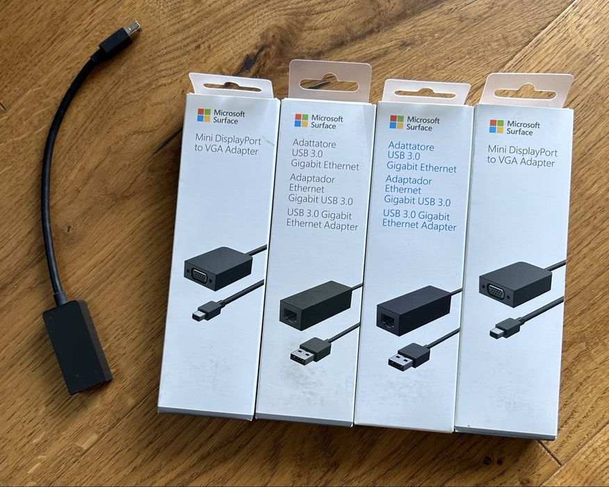 Akcesoria Microsoft Surface Pro stacja dokujaca i adaptery