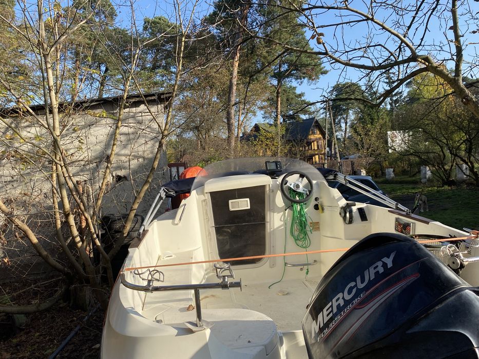 Łódż Quicksilver 470 activ