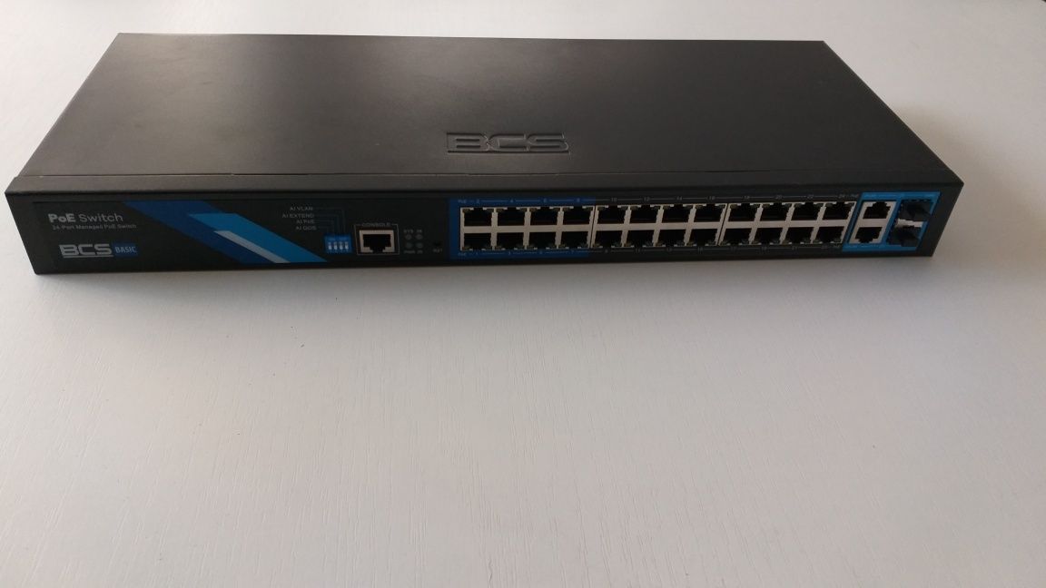 Switch PoE dla 24 kamer ip