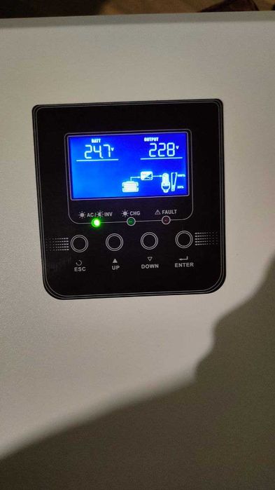 Автономний гібридний інвертор чистий синус 3000VA/2400W, АКБ 24В, MPTT