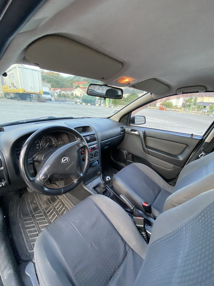 Opel Astra G Caravan 1.4 Gasolina - 2004 | 90cv