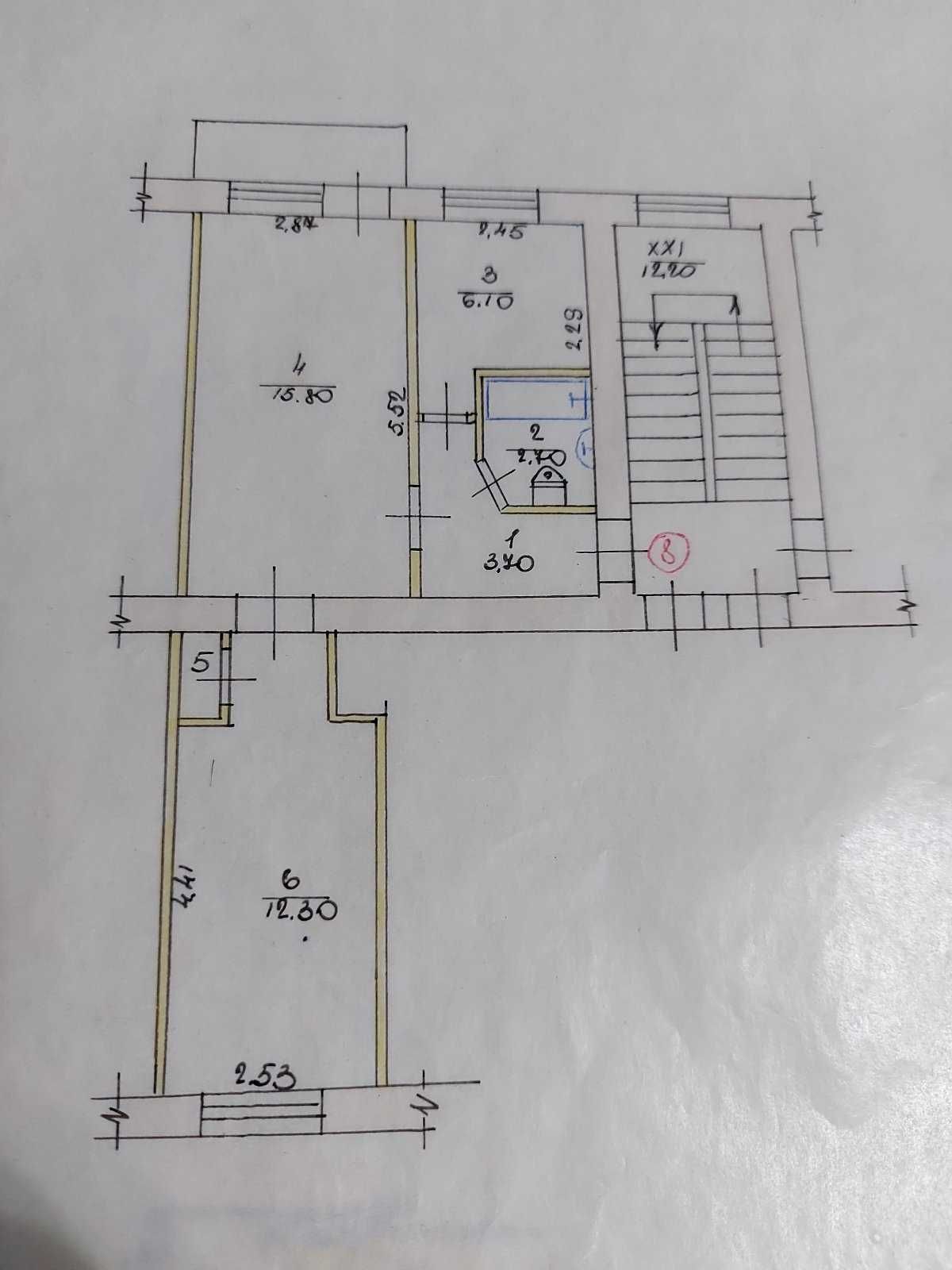 Продам об'єднані 2 квартири (70м²), 2 балкони + гараж