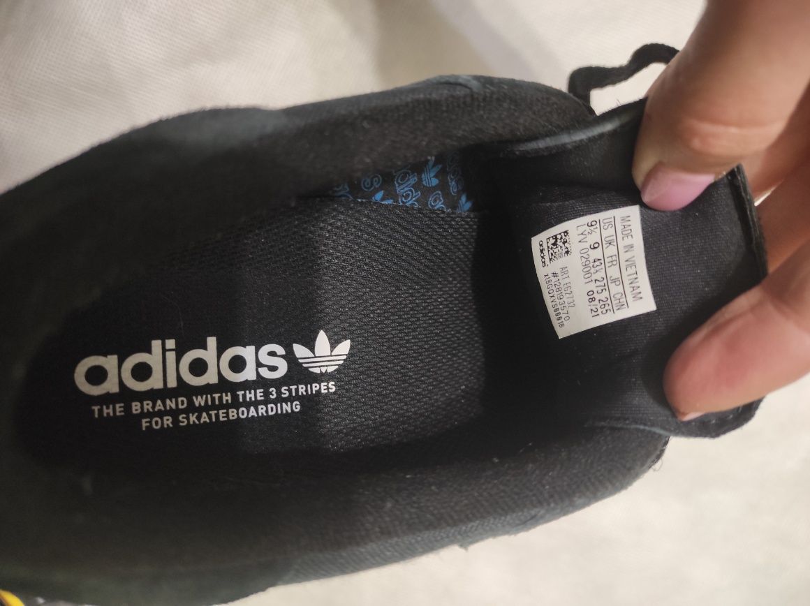 Кросівки Adidas 43р. 27.5см original як нові