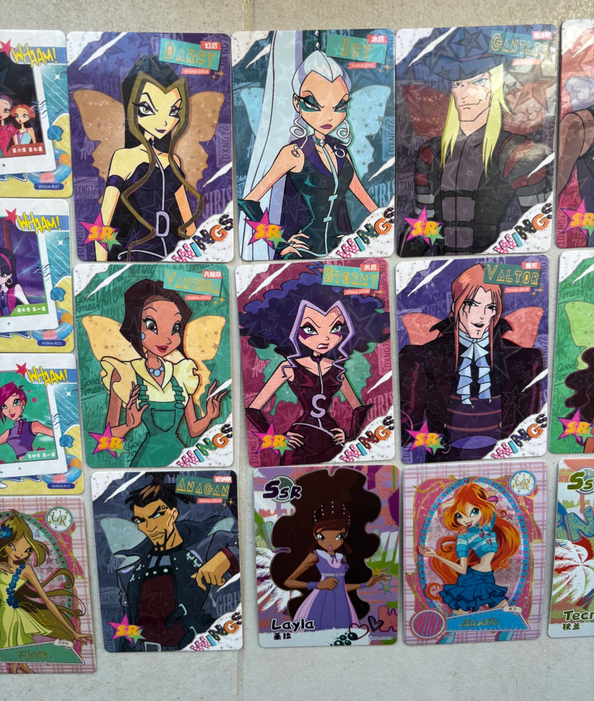 Karty kolekcjonerskie Winx