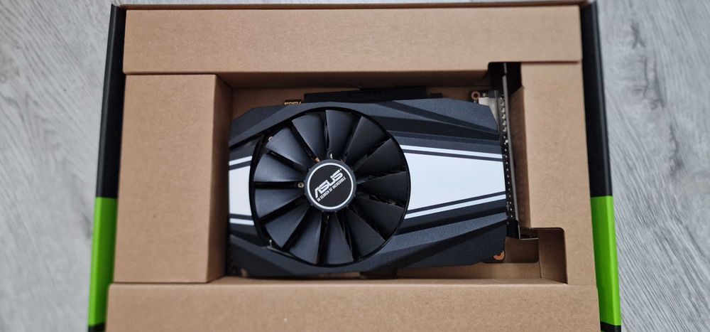 Karta graficzna ASUS PhoenixGTX1650 Super