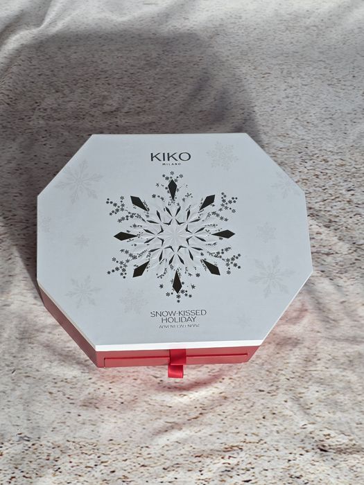 Calendário do advento Snow-Kissed da Kiko Milano