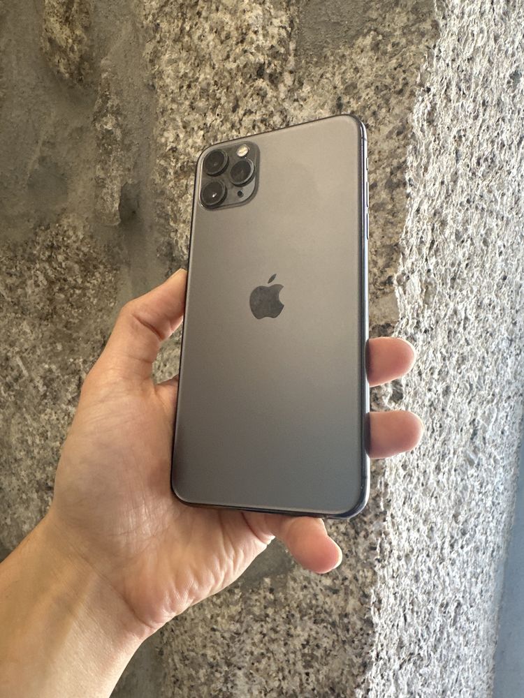 iPhone 11 Pro Max 64Gb usado