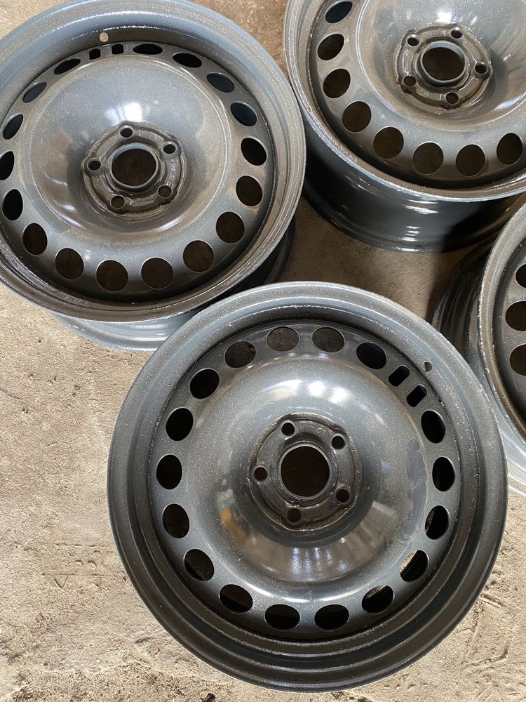 Felgi stalowe 5x105 R16