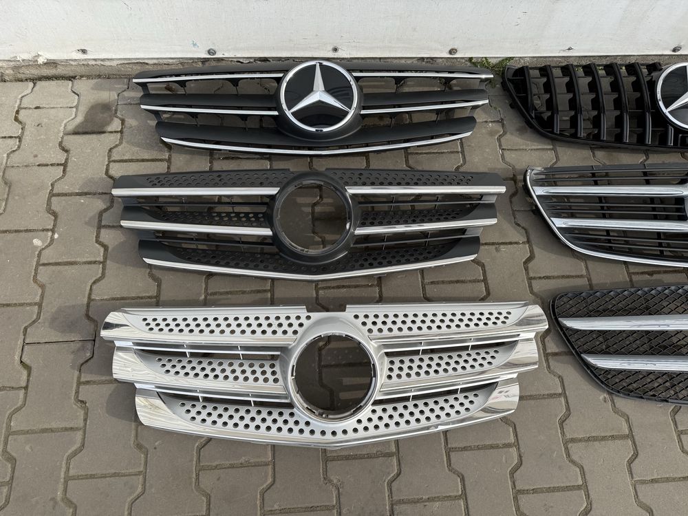 Решітка радіатора решотка Vito Віто Metris W447 V-class Ве-клас