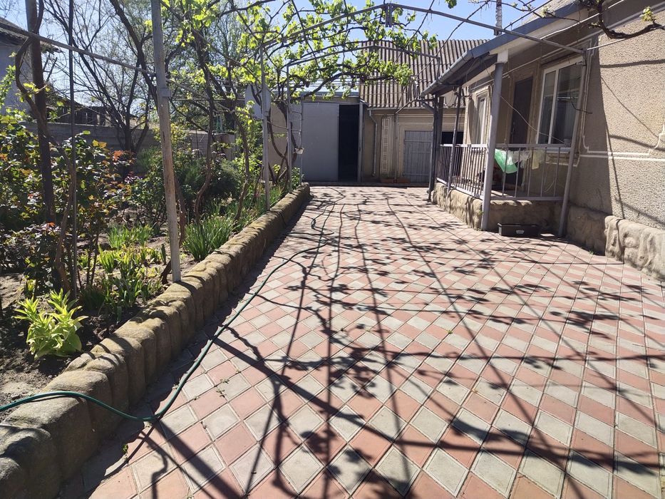 Продается Дом в Безопасном месте недалеко от речки