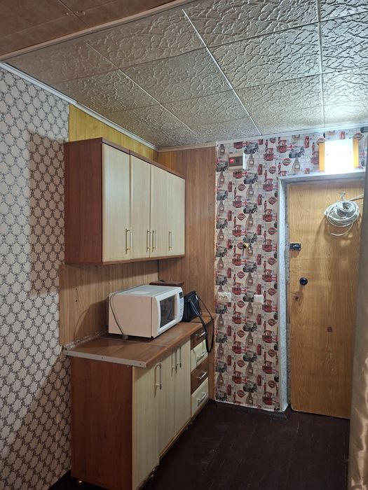 Здається кімната в гуртожитку(не агенство)