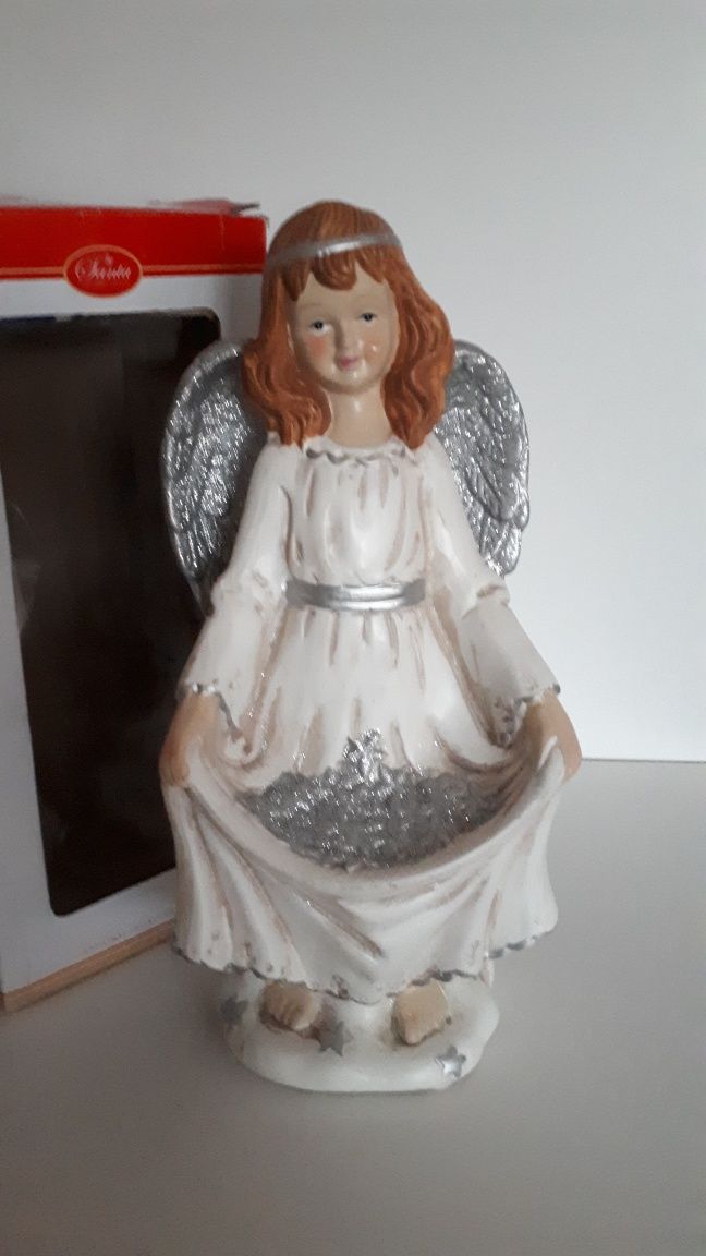 Aniołek figurka ceramiczna