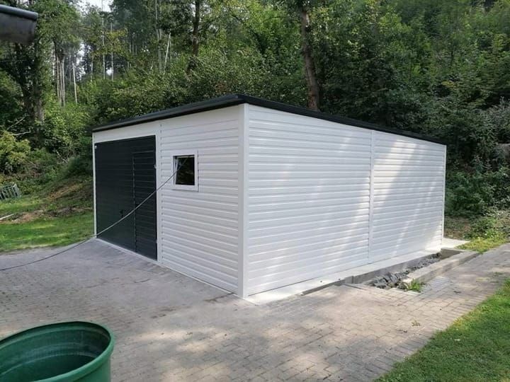 Garaż jednostanowiskowy 6x6 m - Dach jednospadowy, Brama uchylna autom
