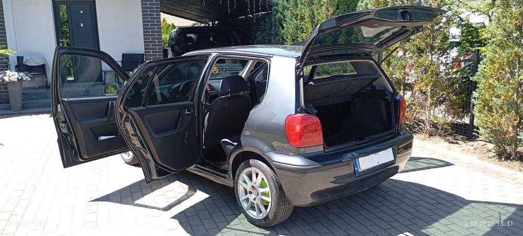 Volkswagen Polo 1.4 benz MPI+Oryginalne alufelgi VW+Ciemne szyby+Radio