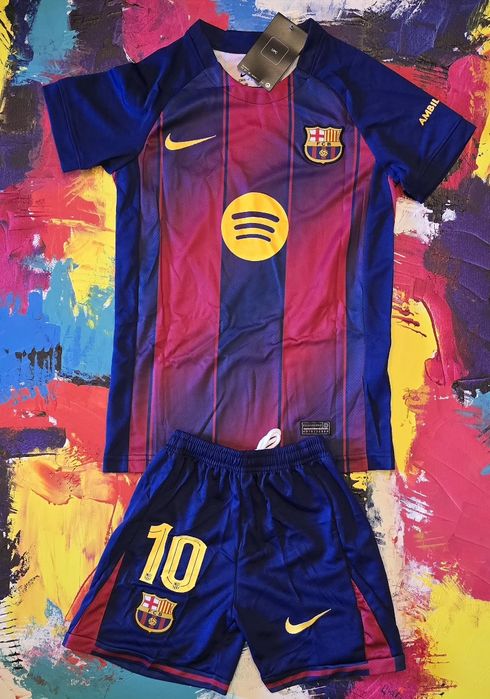 Conjunto Barcelona x Lamine Yamal

Vários tamanhos

Novo e para entreg