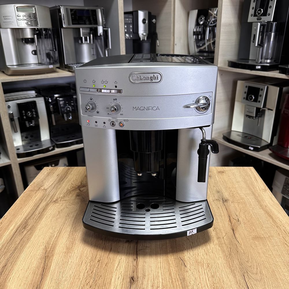 Кавомашина Delonghi Magnifica ESAM 3200.S