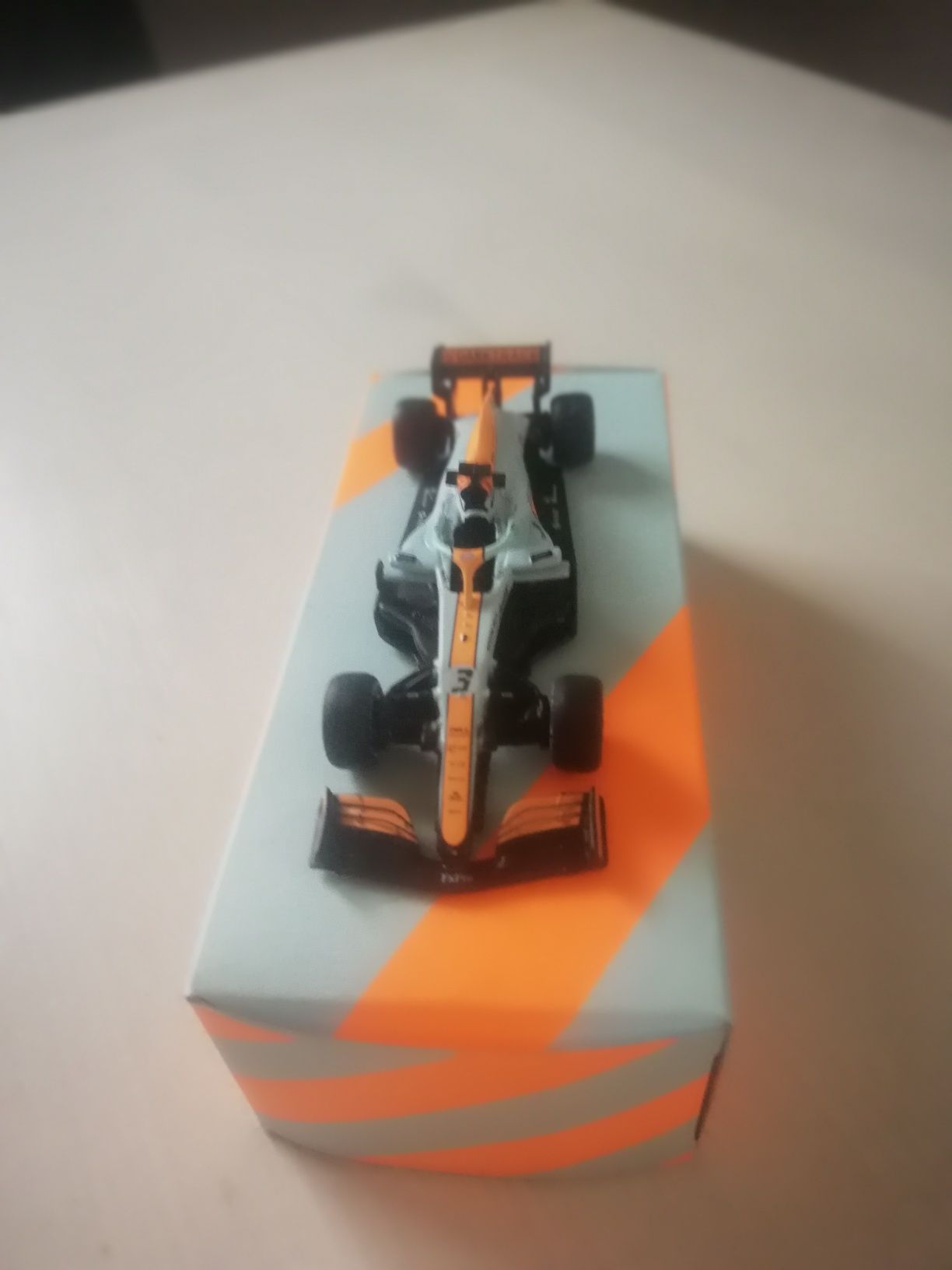 McLaren model: Monako Gulf 1:64
