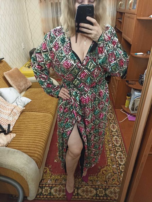 Неймовірно розкішна сукня оздоблена лелітками ASOS плюс сайз 52-54 XXL