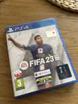 Gra FIFA 23 na PS4