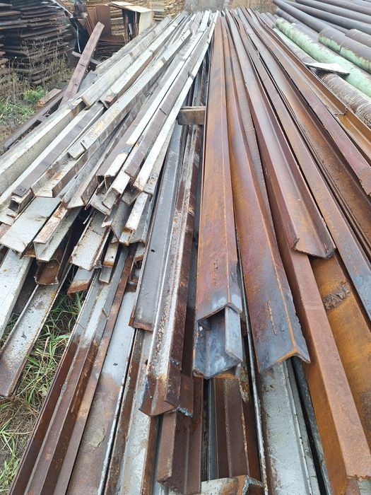 Швеллер 10 (100)б.у довжина 3-7м